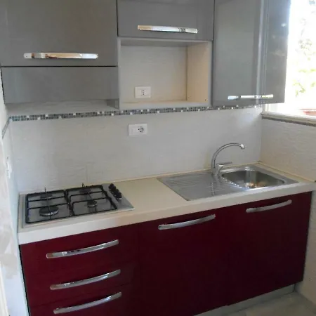 Nyaraló Bilocale Con Veranda Giardino Al Mare In Baia Gallipoli